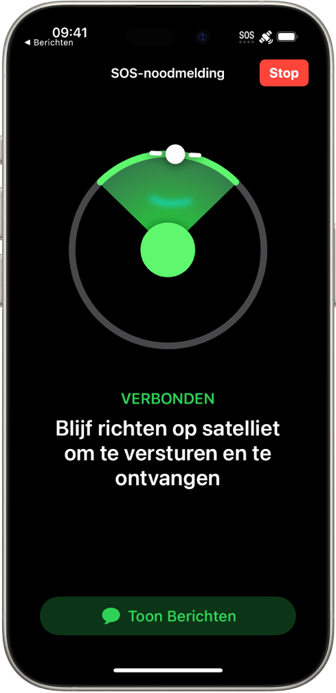Het scherm van 'SOS-noodmelding', waarop te zien is dat de telefoon is aangesloten en de gebruiker de instructie krijgt om de telefoon in de richting van de satelliet te houden. De knop 'Toon berichten' staat onder in het scherm.