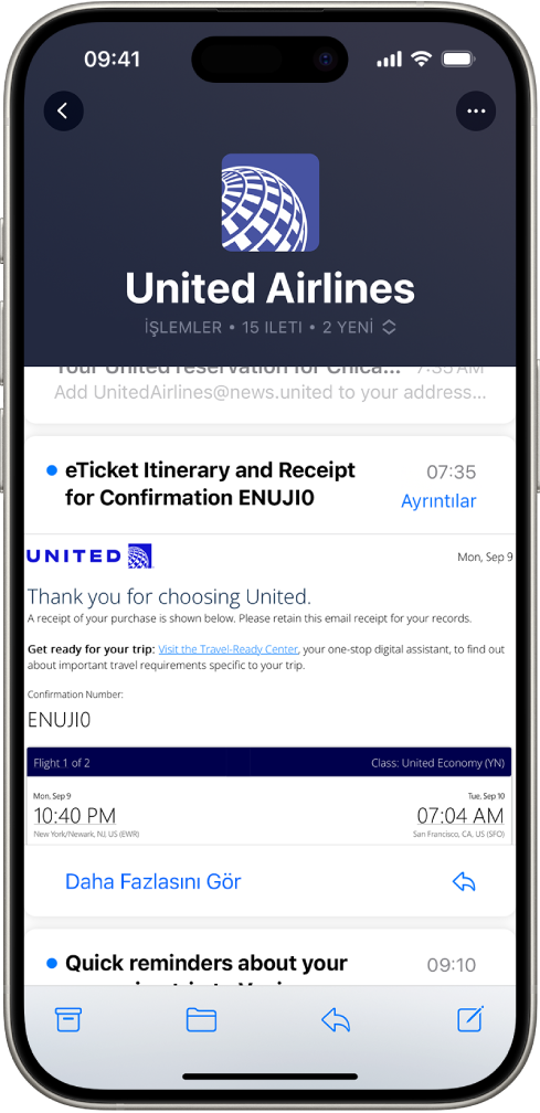 İşlemler kategorisinde bir gönderenden gelen ileti listesi.