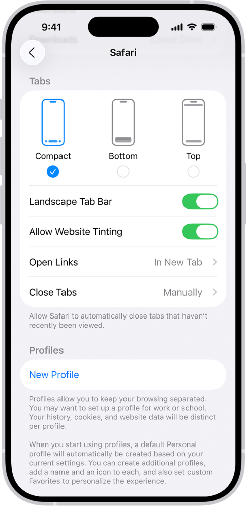 Ein Bildschirm zeigt drei Layoutoptionen für Safari: „Kompakt“, „Unten“ oder „Oben“.