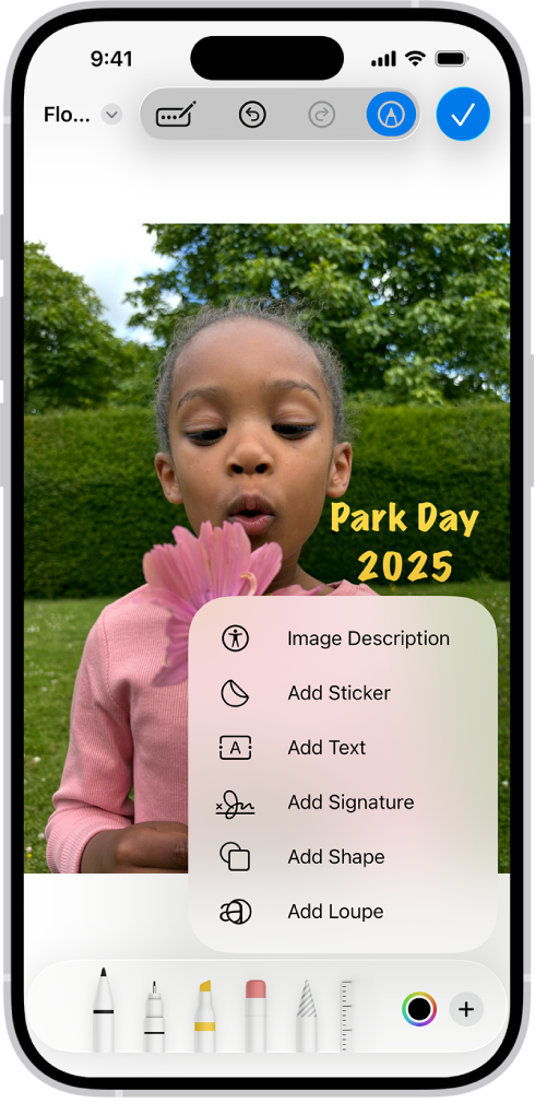 Mailમાં અટૅચમેંટની PDFમાં ઇમોજીનું સ્ટિકર હોય છે. વેબપેજની નીચે માર્કઅપ ટૂલ છે.