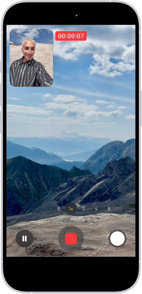 वीडियो मोड में ड्युअल कैप्चर वीडियो रिकॉर्ड करता हुआ कैमरा। फ़्रेम में ऊपर-बाईं ओर एक विंडो प्रदर्शित करता है कि फ़्रंट-फेसिंग कैमरा क्या रिकॉर्ड कर रहा है और बाकी की फ़्रेम दिखाती है कि बैक कैमरा क्या रिकॉर्ड कर रहा है।