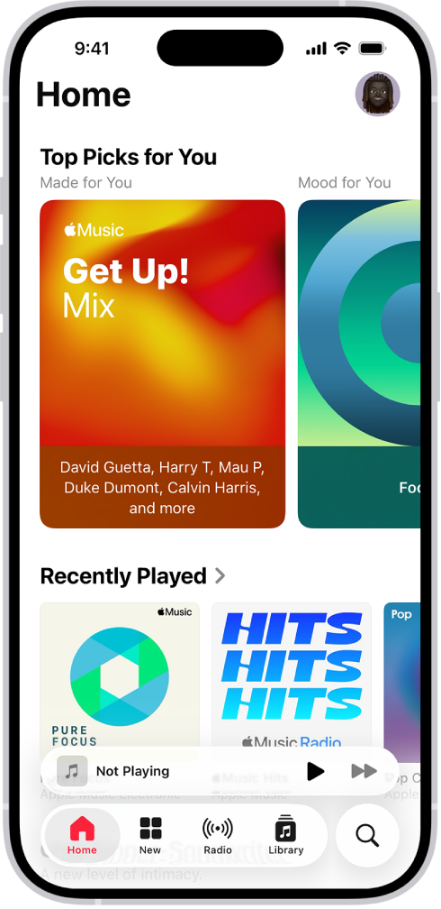 Zavihek Domov v aplikaciji Glasba, ki na vrhu prikazuje Najboljše izbire. Podrsajte levo ali desno, da si ogledate več glasbe, ki je izbrana samo za vas. Nedavno predvajano se pojavi spodaj.
