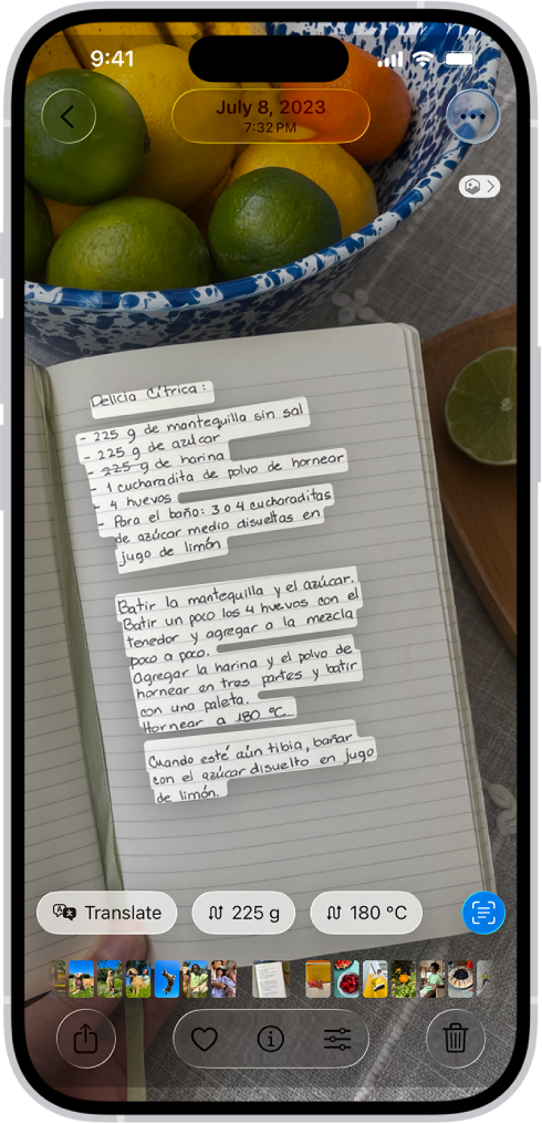 İspanyolca bir tarifin fotoğrafı gösteriliyor. Fotoğrafın içindeki metin vurgulanıyor. Alt tarafta, soldan sağa, Çeviri, gram dönüştürme, Santigrat dönüştürme düğmeleri ve Metin Algıla düğmesi var.