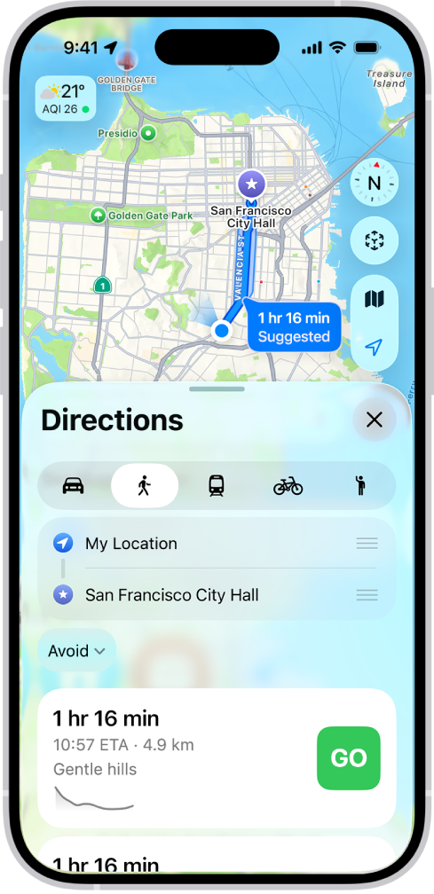 Карта з пішохідним маршрутом. Картка маршруту внизу містить відомості про маршрут, включно з приблизним часом у дорозі та змінами висоти. Праворуч під відомостями відображається кнопка «Перейти».
