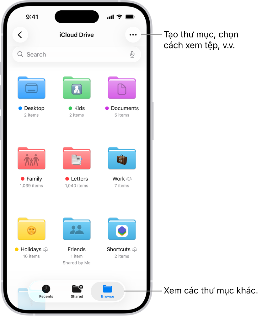 Ứng dụng Tệp đang hiển thị các tệp và thư mục trong iCloud Drive của bạn. Menu Thêm có các tùy chọn để chọn mục, tạo thư mục mới, quét tài liệu và kết nối với máy chủ. Bên dưới đó là các tùy chọn để xem các mục trên màn hình dưới dạng Biểu tượng hoặc Danh sách. Ở dưới cùng là các tùy chọn sắp xếp cho Tên, Loại, Ngày, Kích cỡ và Thẻ, sau đó là Tùy chọn xem.