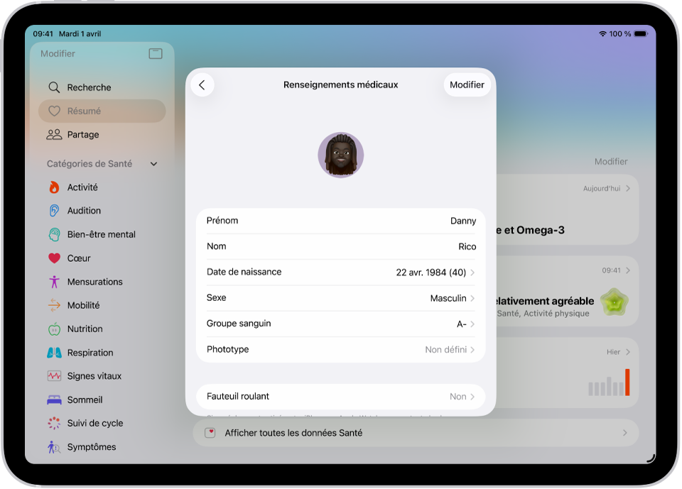 L’écran « Renseignements médicaux » qui inclut des champs pour le nom, la date de naissance, le sexe, le groupe sanguin et d’autres informations.