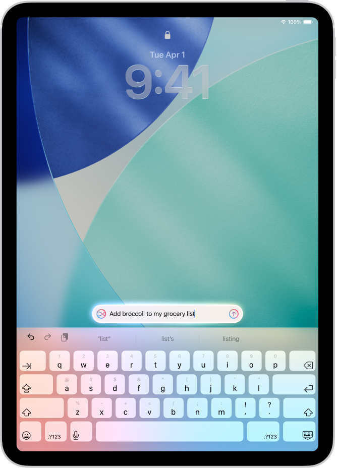 잠금 화면의 키보드를 표시한 iPad. 키보드 상단에 Siri 요청이 나타남.