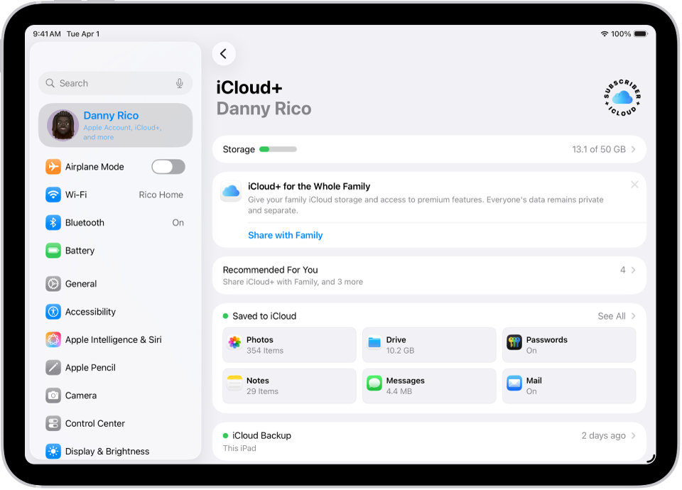 Ekran ustawień iCloud zawierający wskaźnik wykorzystania dostępnego miejsca w iCloud oraz listę aplikacji i funkcji, takich jak Zdjęcia, iCloud Drive i Poczta w iCloud, których można używać z iCloud.