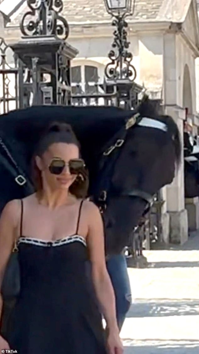 Scheana appeared to turn so quickly in front of the horse that her ponytail brushed up against it, possibly setting off the steed