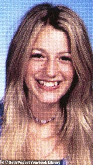 In 2011, pictures of the actress surfaced from her time at Burbank High School in California