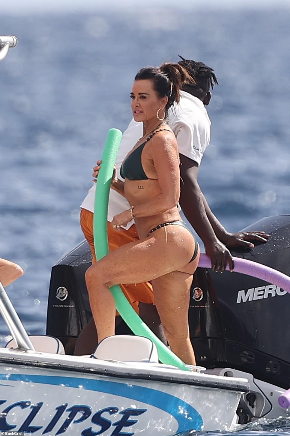 As she enjoyed some fun in the sun with her castmates, the reality star, who underwent a breast reduction surgery in 2022 before dedicating herself to a healthier diet and stricter workout regimen, could be seen relaxing before going for a dip in the Caribbean Sea over the weekend