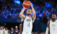 Stephen Curry of the United States shoots a free throw during the men's basketball semi-final between USA and Serbia.