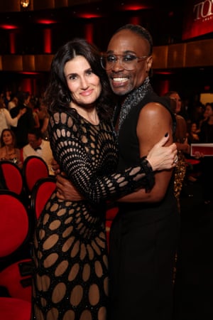 Idina Menzel with Billy Porter, who won the Isabelle Stevenson Tony Award