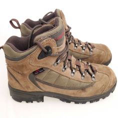 Columbia Omni Tech Iron Mountain Outdoor Leather Boots Lace Up M Top USA Seller | eBay Hiking, Granola Boy, Iron Mountain, Mountain Shoes, Oc Ideas, Lace Boots, Trekking, Leather Boots, Columbia