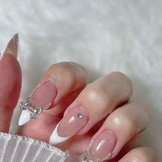 Butter Bear Nails on Instagram Butter, Nails, White Bow Nails, Medium Stiletto, Bow Nails, White Bow