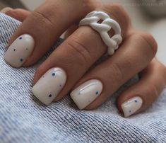 Milky Nails, Beige Nails