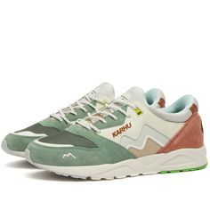 Karhu Aria 95 Cork & Foggy Dew | END. Jordan Alexander, Clothes 2023, Gucci Jewelry, Prada Eyewear, Sneakers Puma, Luxury Sneakers, Clarks Originals, Adidas Running, A Bathing Ape