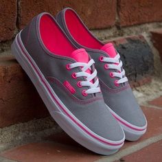 For your eyes only fashion Cute Vans, Style Vans, Pink Vans, Vans Style, Comfortable Sneakers, Converse Sneakers, Kinds Of Shoes, Shoe Closet