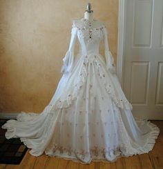 Romantic Gown, Victorian Wedding Dress, Old Dress, Fairytale Gown, Angel Dress, Romantic Fantasy, Custom Gown