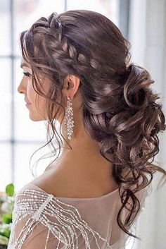 Wedding Reception Hairstyles, Hair Quince, Bridal Hair Half Up, Long Bridal Hair, Quincenera Hairstyles, Bridemaids Hairstyles