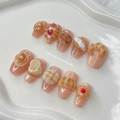 🍞🥖BAKERY NAIL SET🥨🥐I’m so excited about this set! 100% hand made, all the bread, whipped cream, etc are sculpted from solid gel & painted by me:) they look so delicious!! 
My favorite is the pineapple bun with the sugary crust �🍞🥖 they are a staple in Chinese bakeries, very similar to Japanese Melon Pan and Mexican Conchas ✨💗

📍Chicago IL 
✨time: 4hours
✨shape: short almond from Aprés Nail Inspo Board, Cheese Nail Art, Bakery Nail Art, Food Nail Designs, Croissant Nails, Pancake Nails, Food Nails Designs, Breakfast Nails, Dessert Nails