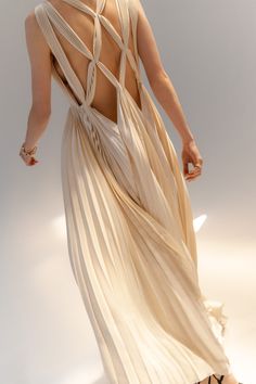 Shop the Teresa Dress by Heirlome | Official Site Couture, Haute Couture, Edgy Bridal, Fancy Dresses, Fashion Details, Pleated Dress, Cute Fashion, Moda Operandi, Hand Sewn