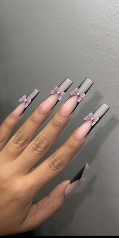 Basic Nail Sets, Nail Poses Hands, Hand Poses For Nails, Nail Inspo Square Long, Buchona Nails, Scorpio Nails, Stiletto Acrylic Nails, Short Stiletto Nails, Flare Nails