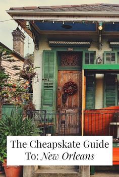 the chapskate guide to new orleans is featured in this postcard image