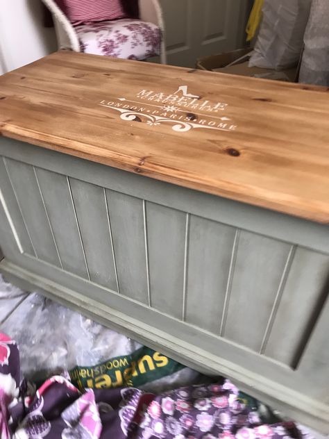 Upcycling, Upcycle Toy Box Ideas, Trunk Restoration Diy, Refurbished Hope Chest, Upcycled Blanket Box Ideas, Blanket Box Upcycle, Blanket Chest Makeover, Blanket Box Makeover, Annie Sloan Chateau Grey