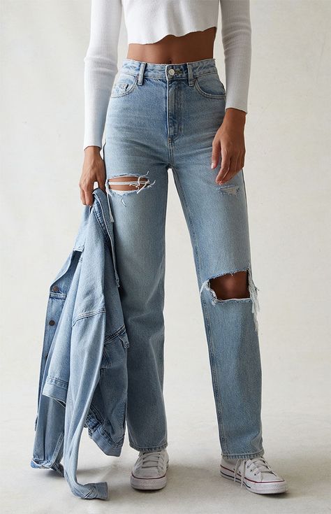 Make a bold statement this season with PacSun's Light Blue Ripped '90s Boyfriend Jeans. These laidback jeans feature a high-rise fit, rigid denim fabrication, and ripped details throughout, while the longer stacked inseam and baggy leg bring some added comfort to the fit.Learn more about PacSun eco items PacSun Womens Eco Light Blue Ripped '90s Boyfriend Jeans size 27 Denim Outfits, Ripped Jeans, Pacsun, Outfits Jeans, Pacsun Jeans, Cute Jeans, Cute Everyday Outfits, Preppy Outfits, Jean Outfits