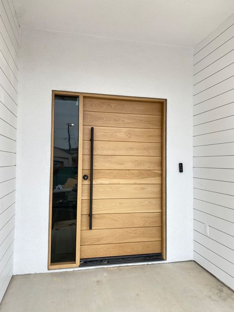 Custom Front Doors Wood Door White House, External Door Design, Modern Home Front Door, Modern Coastal Front Door, Oak Front Door With Side Panels, London Front Door, Entry Door Design Modern, Midcentury Front Door, Modern Wood Front Door