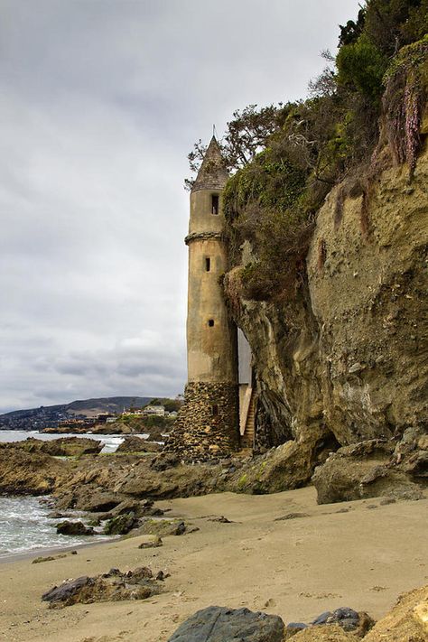 Haunted Places, Abandoned Mansions, Bohol, Victoria Beach Laguna, Abandoned Lighthouse, Victoria Beach, Medieval Village, By The Ocean, Light House