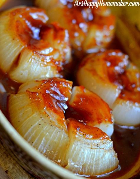 BBQ ROASTED VIDALIA ONIONS!!! Vidalia Onion Recipes, Mrs Happy Homemaker, Bbq Roast, Bbq Cookout, Vidalia Onion, Sweet Potato Gnocchi, Roasted Onions, Easy Bbq, Vidalia Onions