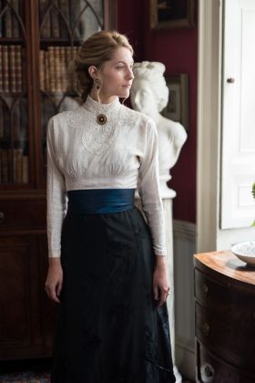 Victorian Outfits Women, 1900 Fashion Women, Victorian Clothing Women, Modern Victorian Fashion, 1800s Dresses, Victorian Fashion Women, Richard Jenkins Photography, Richard Jenkins, 1900 Fashion