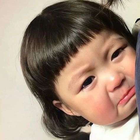 Funny Face Drawings, Membentuk Alis, Funny Baby Faces, Cute Asian Babies, Kids Mood, Korean Babies, Feeling Pictures, Baby Faces