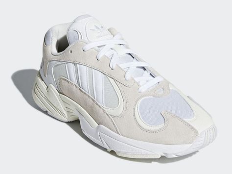 Adidas Ozweego Black, Adidas Yung 1, Adidas Yung, Dad Shoe, Adidas Shoes Originals, Baskets Adidas, Dad Shoes, Nike Flyknit, Mesh Shoes