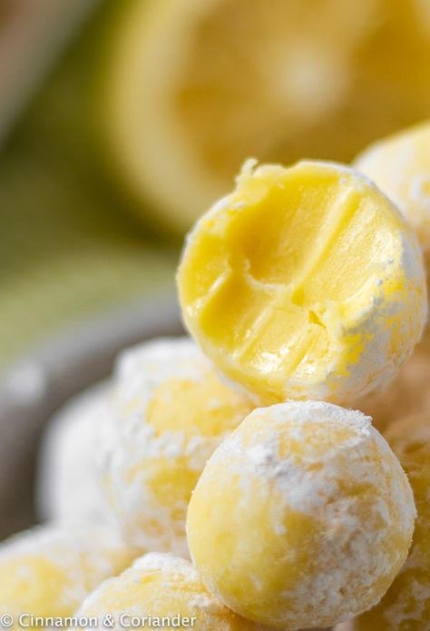 Truffle Recipe Easy, Lemon Truffles, Homemade Chocolate Truffles, Easy Truffles, Lemon Cream Pies, White Chocolate Truffles, Chocolate Truffles Recipe Easy, Chocolate Truffles Easy, Candy Recipes Homemade