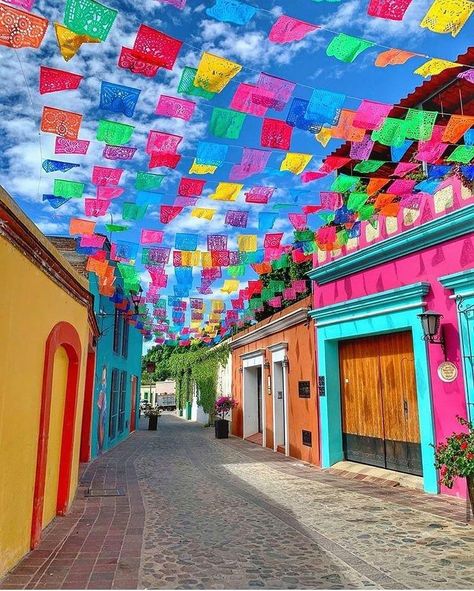 VisitMexico on Instagram: “Jalatlaco es pequeño y pintoresco barrio a 10 minutos de la capital de Oaxaca. Sus coloridas fachadas te invitan a recorrer cada…” Latin America, Mexico Culture, Landscape Art Painting, South America Travel, Mexican Culture, North America Travel, Mexico Travel, America Travel, Dia De Muertos