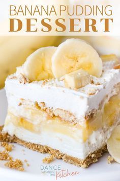 This cool and creamy Banana Pudding Dessert is simple to put together and ‘oh so delicious! Make in a square pan or easily double for a 9×13 dessert and get ready to be the talk of the party! #BananaPudding #Bananas #NoBake Banana Pudding Dessert, Creamy Banana Pudding, Banana Pudding Desserts, Dessert Oreo, Banana Pudding Cheesecake, Banana Dessert Recipes, Pudding Dessert, Square Pan, Dessert Aux Fruits