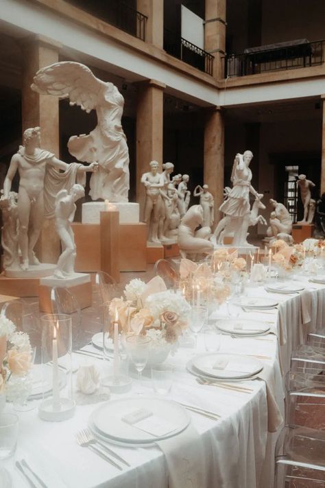 Wedding At A Museum, Statue Wedding Decor, Surreal Wedding Theme, Prom Themed Wedding, Art Museum Wedding Reception, Greek God Wedding, Met Gala Wedding Theme, Museum Wedding Decor, Surrealist Wedding