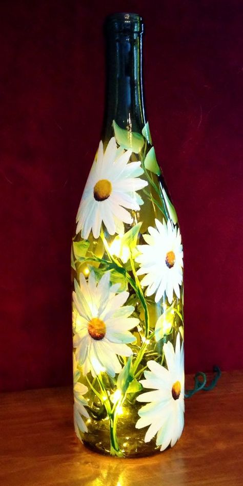 Diy Bottle Lamp, Wine Bottle Project, Hantverk Diy, Kerajinan Diy, Wine Craft, Glass Bottles Art, Wine Bottle Art, Painted Wine Bottles, Wine Bottle Diy Crafts