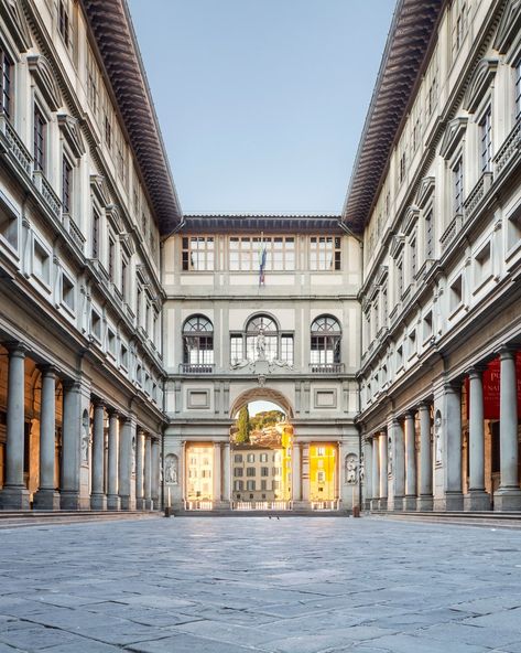 Uffizi Gallery Florence, Italy Culture, Florence Italy Travel, Giorgio Vasari, Italy Florence, Firenze Italy, Toscana Italy, Family Of 6, Uffizi Gallery