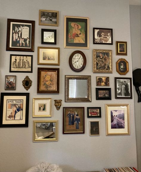 Gallery Wall Academia, Wood Frame Picture Wall, Collage Living Room Wall, Mismatch Frames Wall Decor, Gallery Style Photo Wall, Picture Wall Ideas Vintage, Photo Wall Collage Around Mirror, Random Picture Frame Wall, Practical Magic Interior Design