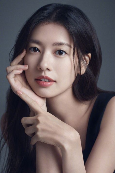 Jung So Min Radiates Fresh Start Charm in First Stills From New Agency Ieum Hashtag - A Koala's Playground Jung Somin, So Min, Japanese Show, Jung So Min, Star Cast, Beautiful Wallpapers Backgrounds, K Drama, Fine Woman, Korean Actresses