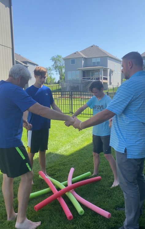 Cottage Games For Adults, Yard Olympics Outdoor Games, Olympics Games For Adults, Back To School Bash Games, Fun Family Games Outdoor, Family Reunion Games For Kids, Outdoor Water Games For Adults, Outdoor Games For All Ages, Yard Games For Teens