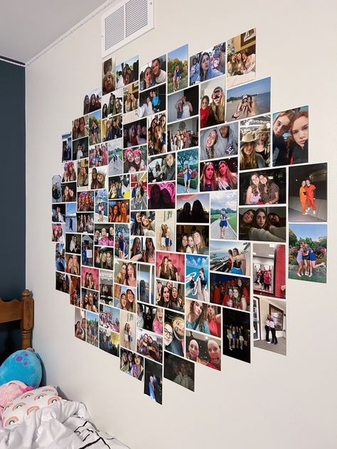 Room Decor Bedroom Photo Wall, Room Decor Bedroom Picture Wall, Photos Decoration Wall, Foto Wall Ideas Bedroom, Pics On Wall Ideas Bedroom, Wall Pic Ideas Room Decor, Wall Photo Decor Ideas, Wall Pictures Collage Ideas, Memory Wall Ideas Room Decor