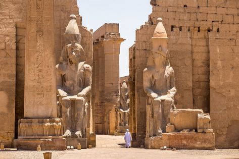 The 30 most amazing ancient ruins and where to find them Luxor Temple, Egyptian Ruins, Ancient Thebes, Ancient Egyptian Cities, Amun Ra, Incredible Pictures, Pyramids Egypt, Ancient Pyramids, Karnak Temple