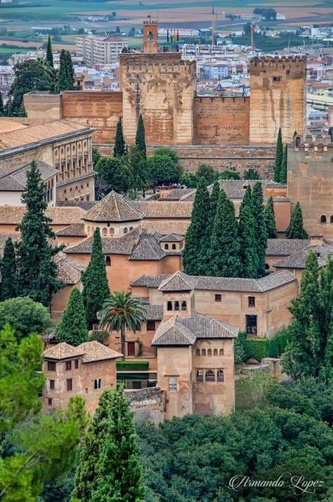 Granada Alhambra Palaces, Alhambra Spain, Moorish Architecture, Alhambra Palace, Alhambra Granada, Al Andalus, Andalusia Spain, Granada Spain, Scenic Photography