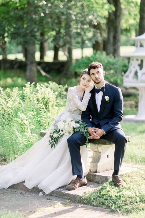 Elegant wedding Whimsical Garden Wedding, Bride Groom Poses, Wedding Portrait Poses, Wedding Photography Bride, Garden Wedding Inspiration, Wedding Picture Poses, Wedding Photography Styles, Wedding Couple Poses, Floral Studio