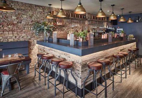 Modern Industrial Interior, Pub Interior, Bar Shed, Industrial Style Home, Home Bar Rooms, Basement Bar Designs, Diy Home Bar, Bar Interior Design, Industrial Bar